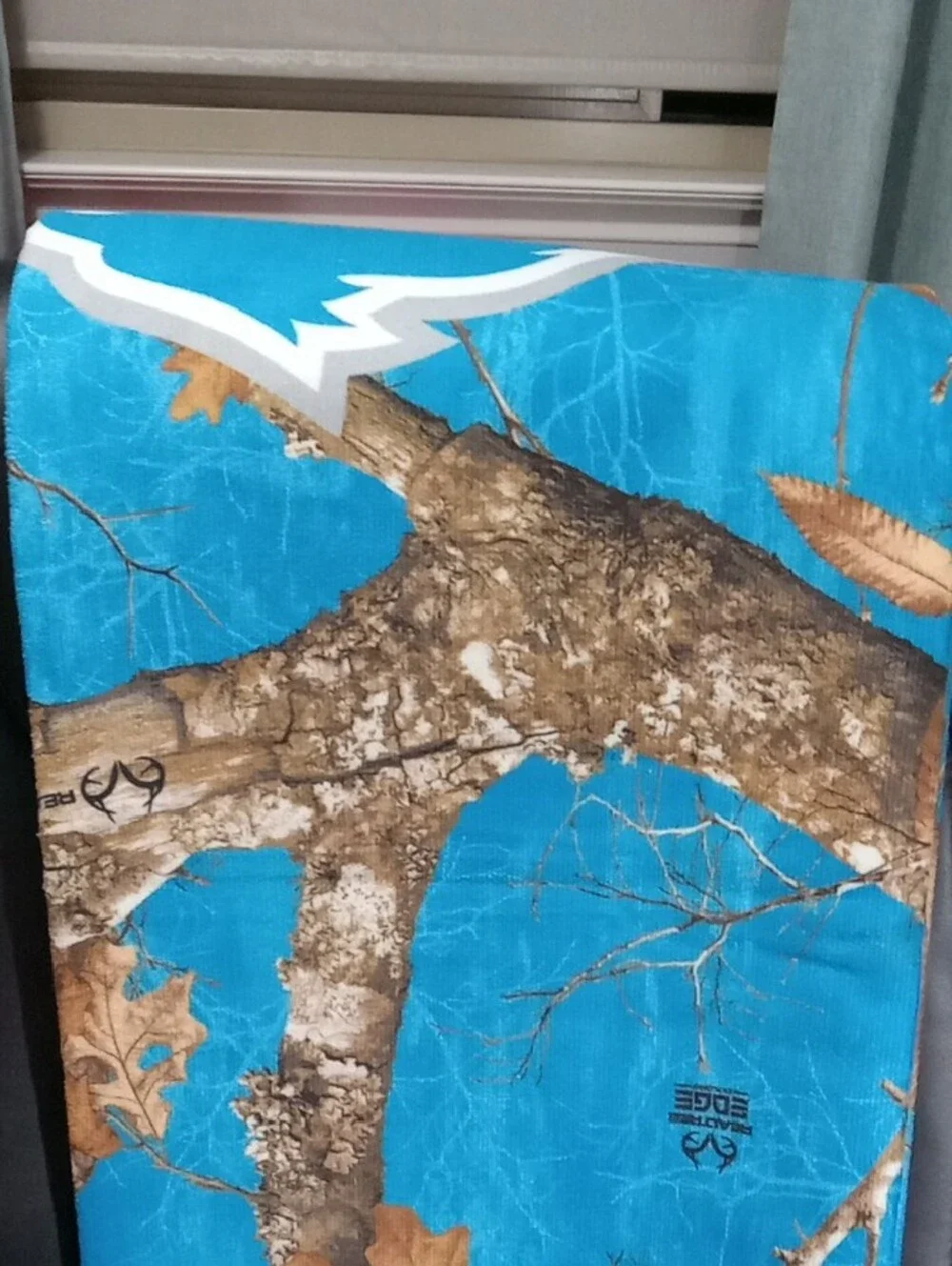 Realtree Edge Detroit Lions Beach Towel
